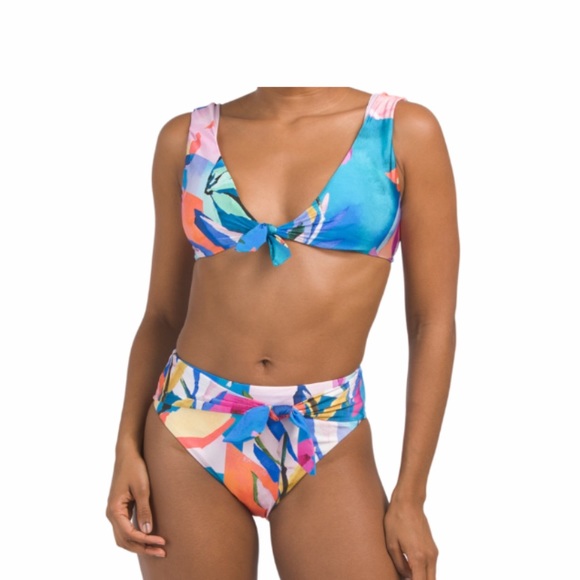 Two pieces swimming suit